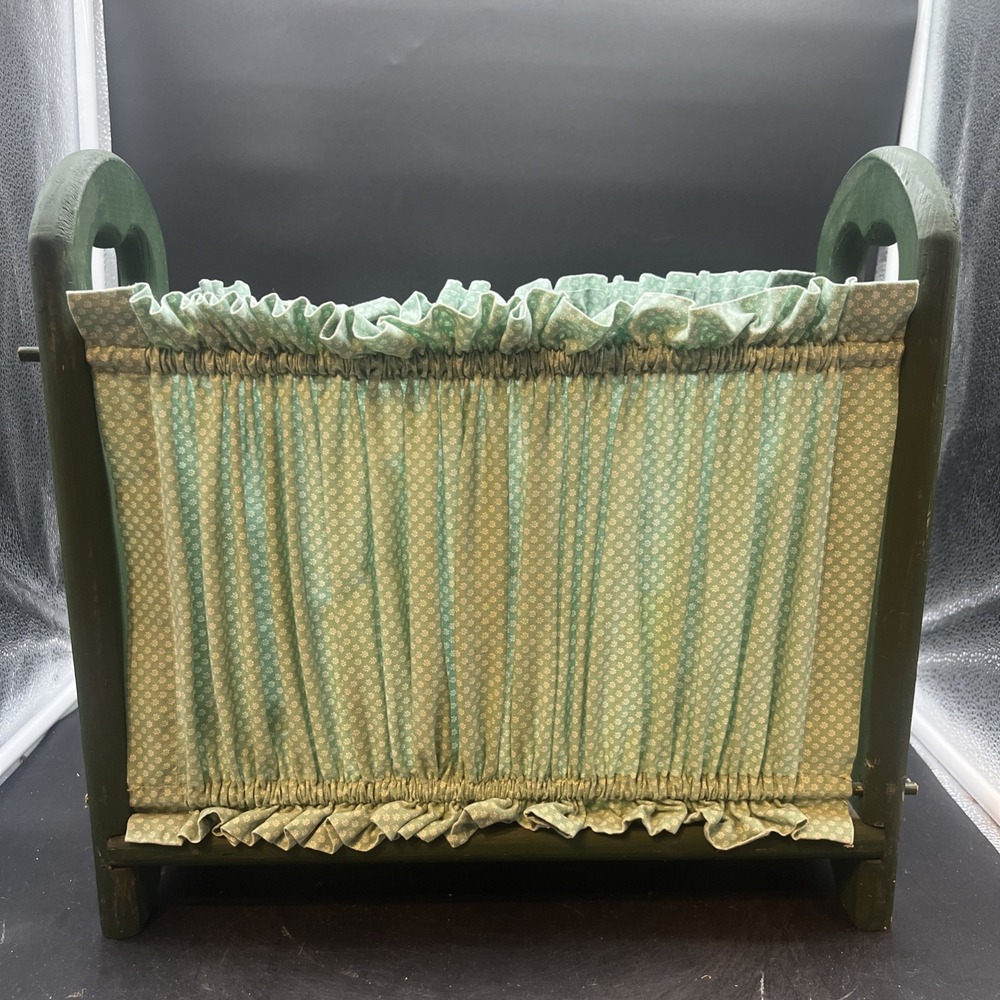 VTG Curtain Magazine Holder Hearts Ditsy Floral Cottagecore Decor Green Ruffle